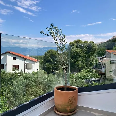 Apartmán Nora & Lucija *