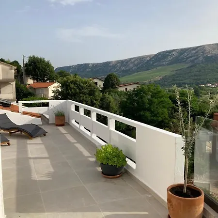 Apartmán Nora & Lucija *