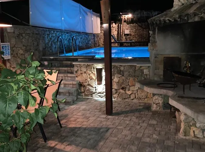Nora & Lucija Apartment Baška