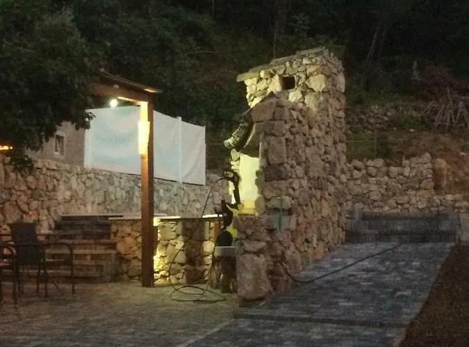 Apartament Nora & Lucija *